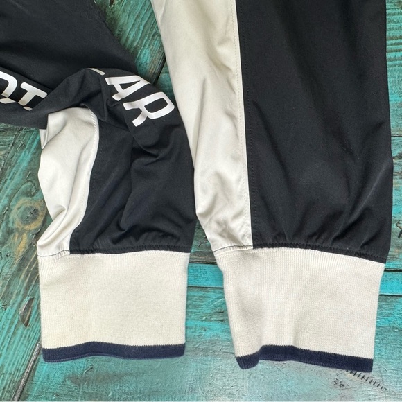 Nike Sportswear Cropped Track Jacket Size XL Activewear Sporty - Picture 12 of 15